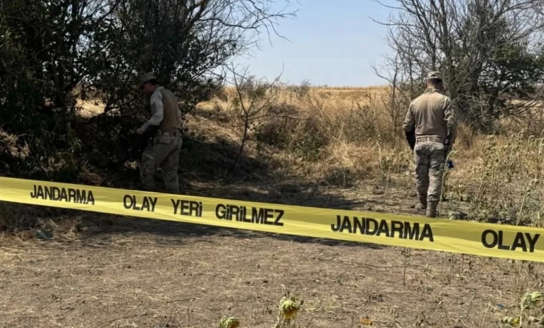 Edirne’nin Havsa ilçesinde 33 yaşındaki S.Ç.’nin tarlada cansız bedeni bulundu.