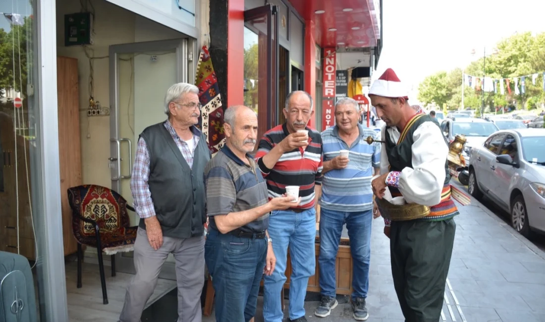 Hava sıcaklıklarının 40 dereceye dayandığı kentte Nevşehir Belediyesi ekipleri tarafından