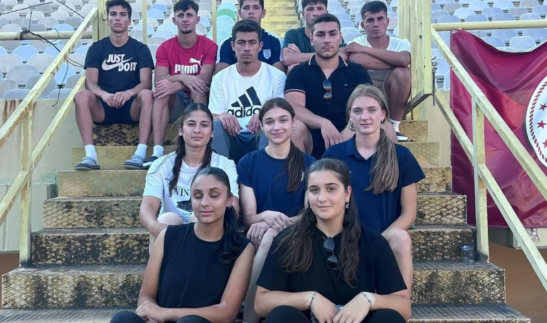 Sakarya Büyükşehir Belediyesi Spor Kulübü sporcuları, başarılarına tüm hızıyla devam
