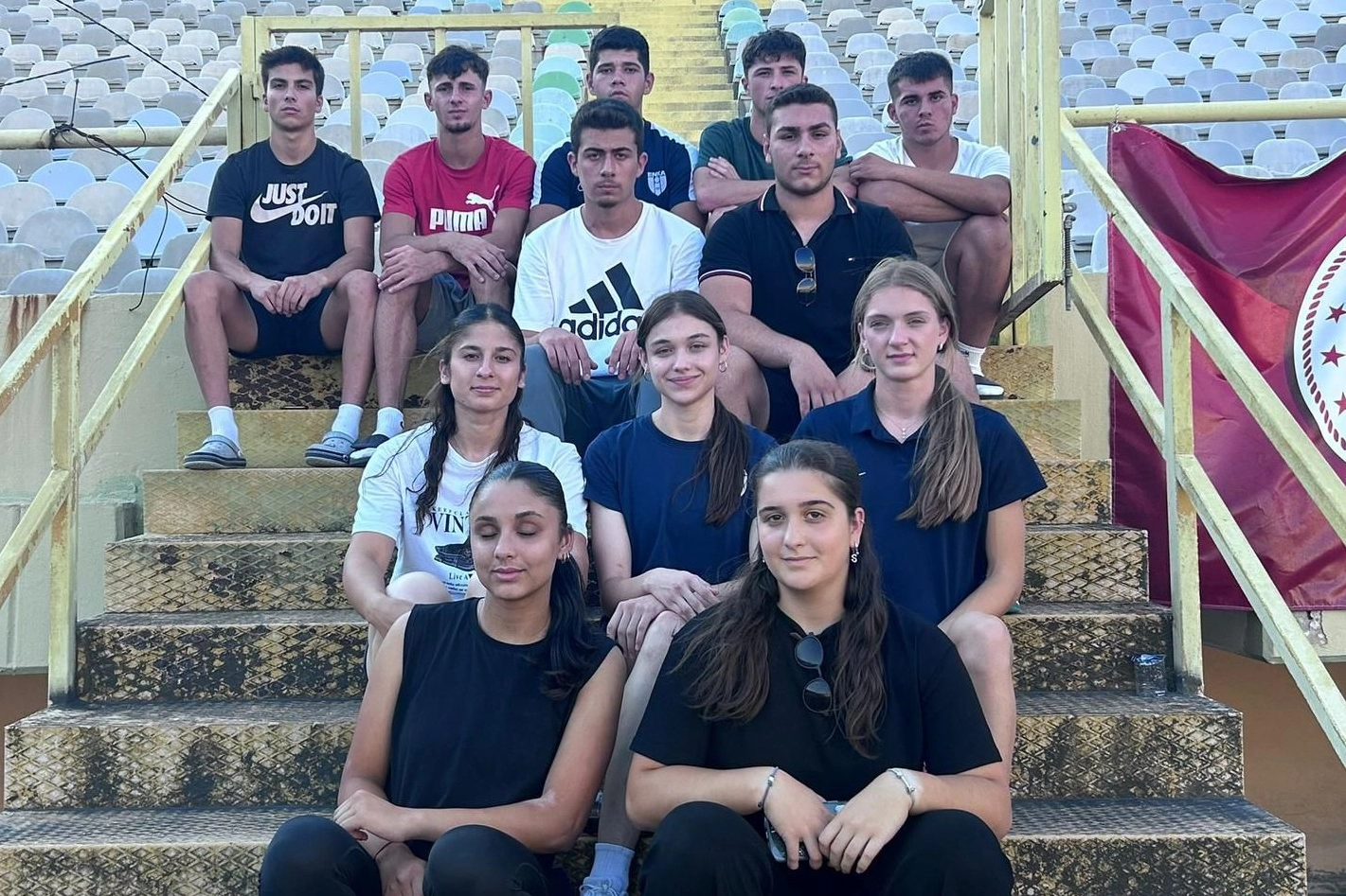 Sakarya Büyükşehir Belediyesi Spor Kulübü sporcuları, başarılarına tüm hızıyla devam