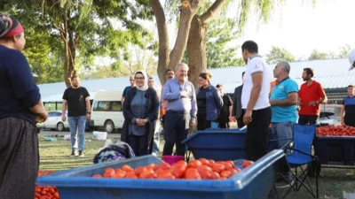 AK Parti Kayseri Milletvekili Ayşe Böhürler, Melikgazi Belediyesi’nin büyük ilgi
