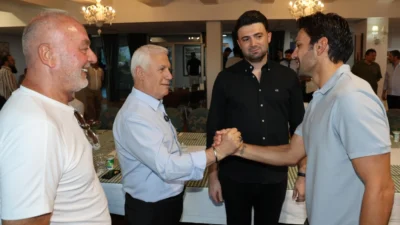 Yeni sezonun ilk karşılaşması öncesi Bursaspor Başkanı Enes Çelik ve