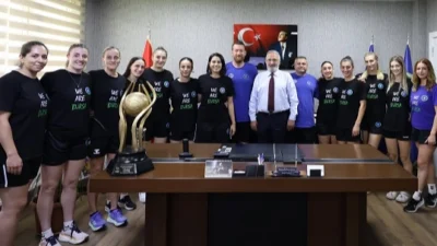 Kadınlar Hentbol Süper Ligi’nde mücadele eden Bursa Büyükşehir Belediyespor, daha