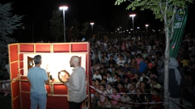 Bursa’da İnegöl Belediyesi yaz sezonu kültür sanat etkinlikleri kapsamında iki