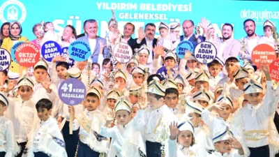 Bursa Yıldırım Belediyesi tarafından sünnet ettirilen 600 çocuk için düzenlenen