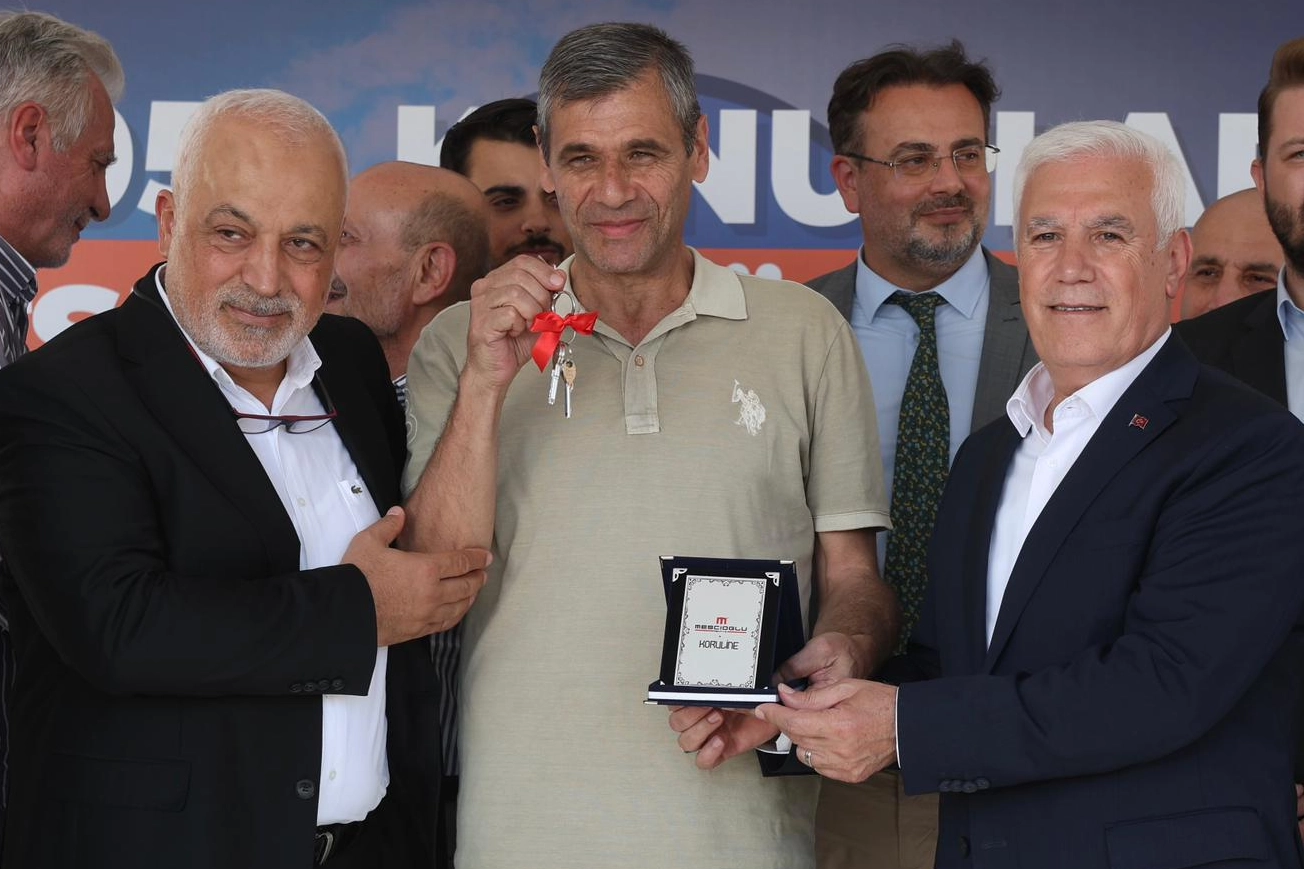 Bursa Büyükşehir Belediyesi, ‘Akpınar 1050 Konutlar Kentsel Dönüşüm Projesi’nin ilk