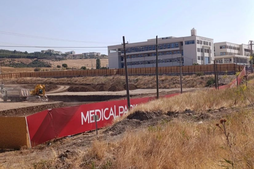Medical Park Çanakkale Hastanesi’nin ani kapanışı sonrası, şimdi de Adliye