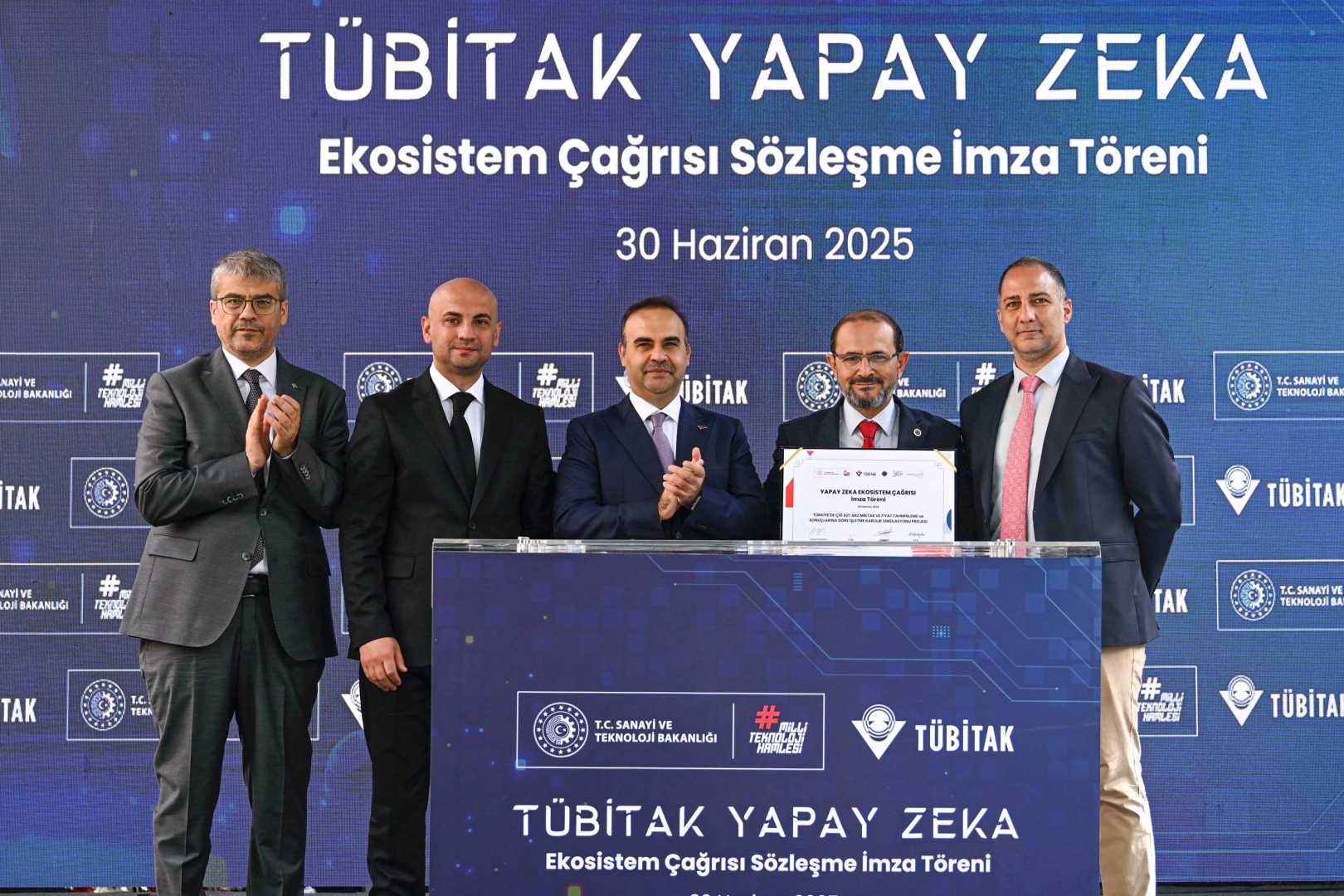 TÜBİTAK desteğiyle İçim Süt’ün geliştireceği yapay zekâ projesi Türkiye’de çiğ