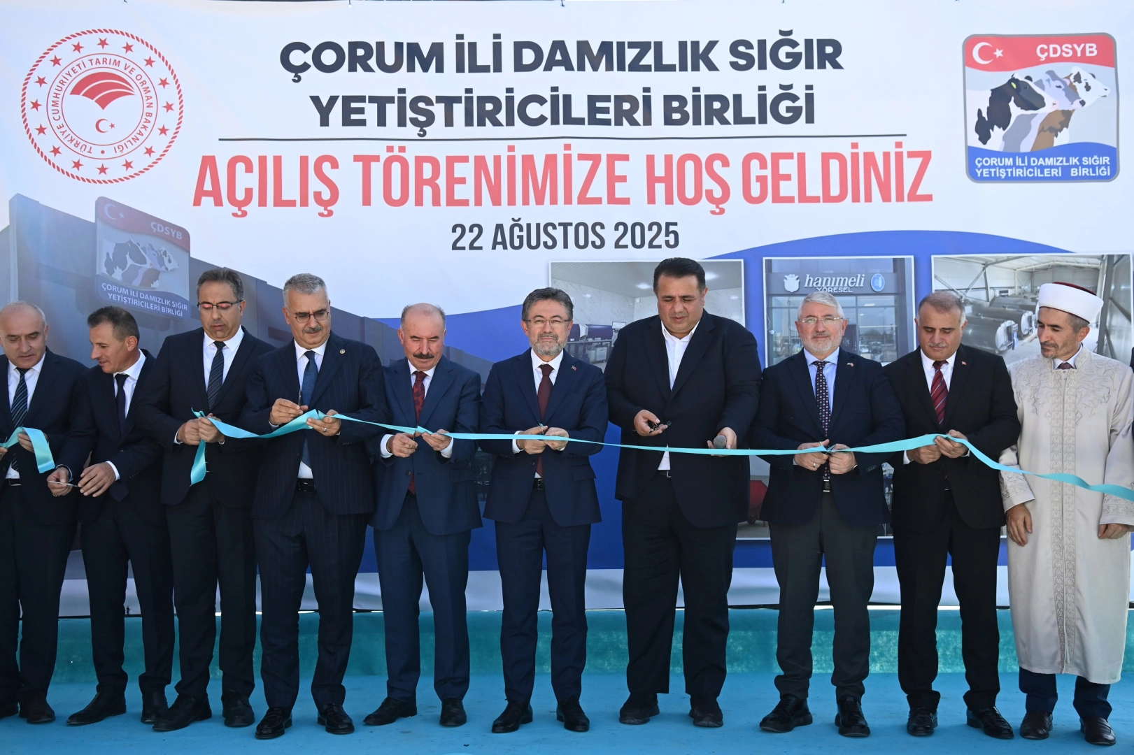 Çorum Damızlık Sığır Yetiştiricileri Birliği’nin yeni hizmet binası törenle hizmete
