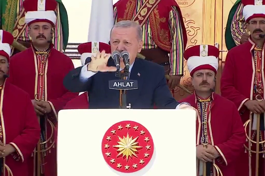 Malazgirt Zaferi’nin 954. yıldönümü kapsamındaki Bitlis Ahlat’taki törenlere katılan Cumhurbaşkanı