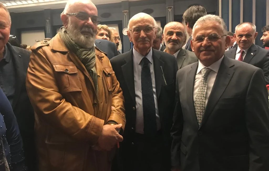 Kayseri Büyükşehir Belediye Başkanı Dr. Memduh Büyükkılıç, “Geçmiş olsun dilekleri