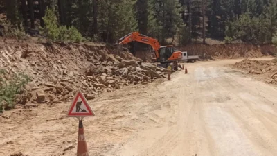Eskişehir Büyükşehir Belediyesi, kent merkezindeki çalışmalarının yanı sıra kırsal ilçelerde
