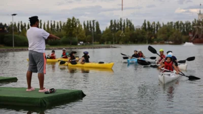 Eskişehir Büyükşehir Belediyesi, Porsuk Çayı’nda yetişkinlere yönelik deniz kanosu deneyimi