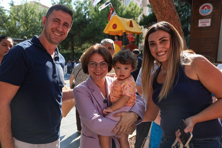 İstanbul Maltepe’nin ikinci Halk Marketi olan Halk Market Altayçeşme ve