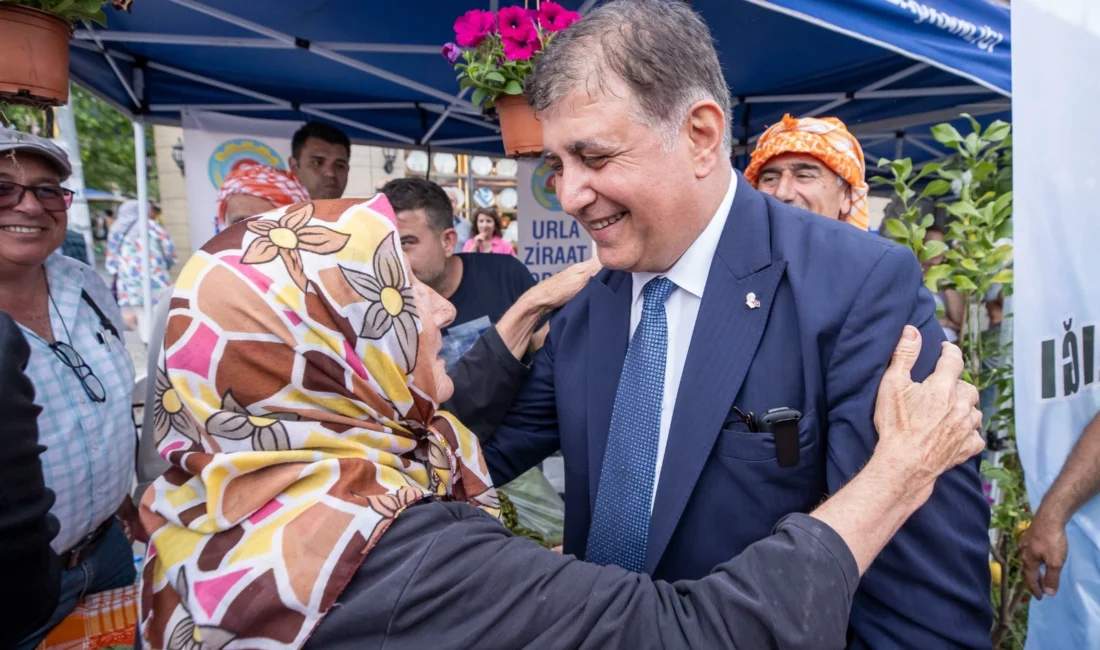 İzmir Büyükşehir Belediyesi, ekonomik zorluklarla mücadele eden emeklilere yönelik desteklerini