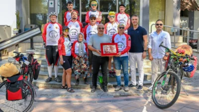 İzmir Bornova Belediyesi’nin İzmir’in kurtuluşunun 103. yılı anısına bu yıl