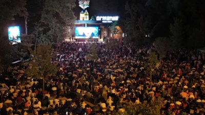 Kocaeli Büyükşehir Belediyesi, Ormanya Doğal Yaşam Parkı’nda düzenlediği Gece Sineması