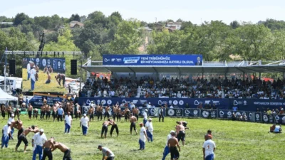 Balıkesir Büyükşehir Belediye Başkanı ve Yağlı Güreş Birliği Başkanı Ahmet