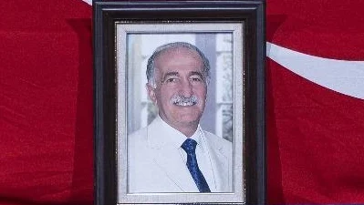 Yaşama veda eden Türkiye’de omurga cerrahisinin öncülerinden Dokuz Eylül Üniversitesi