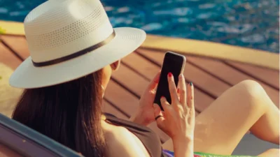 Ege ve Akdeniz bölgesinde, tatil tesisleri çeşitli hizmetler sunarak rekabeti