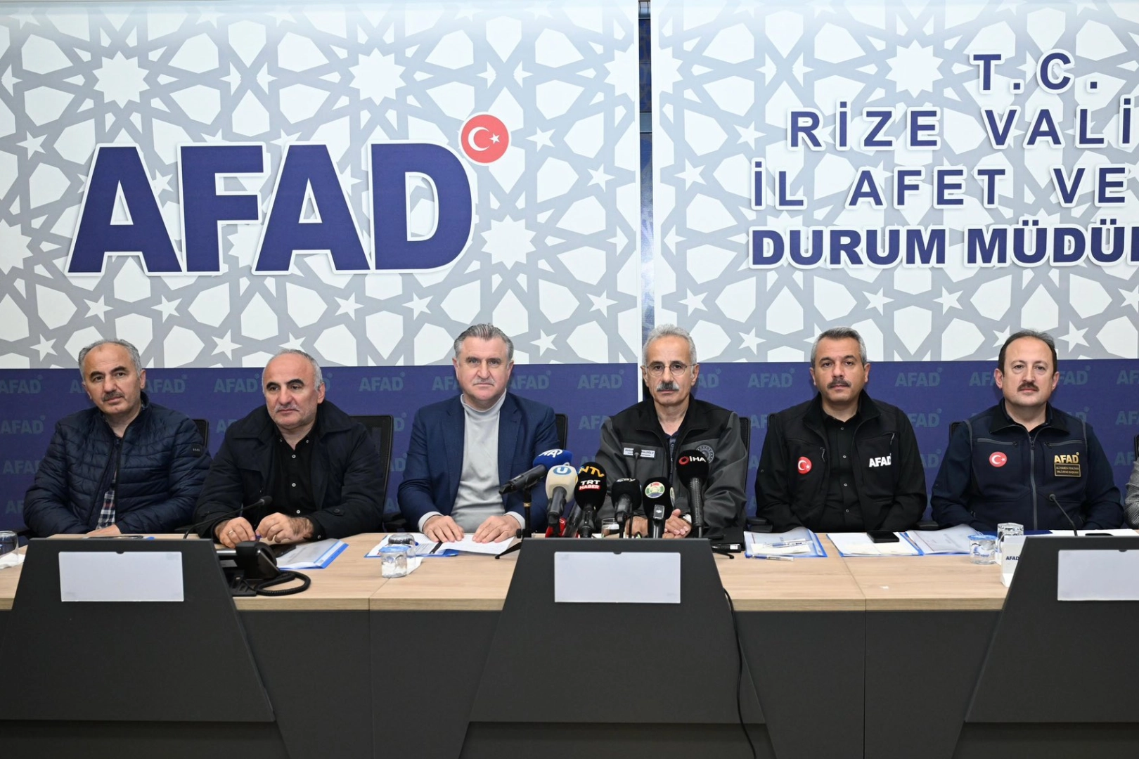 Ulaştırma ve Altyapı Bakanı Abdulkadir Uraloğlu, Rize’deki sel felaketinde can