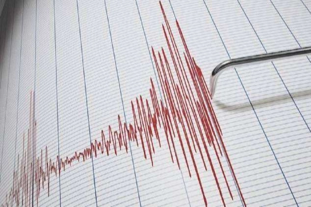 Balıkesir’in Sındırgı ilçesine bağlı Sinandede mahallesinde 5 büyüklüğünde bir deprem