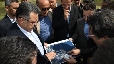 Trabzon Büyükşehir Belediye Başkanı Ahmet Metin Genç, AK Parti Genel