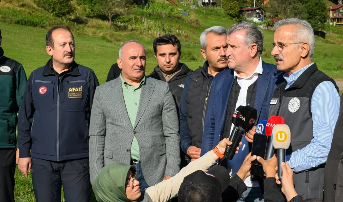 Ulaştırma ve Altyapı Bakanı Abdulkadir Uraloğlu, Rize’de meydana gelen selin
