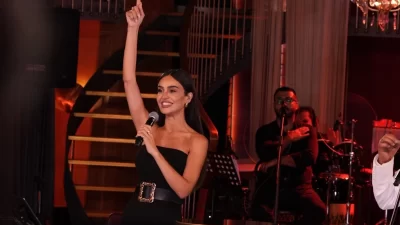 Türk müziğinin genç kuşaktaki en güçlü temsilcilerinden Elif Buse Doğan,