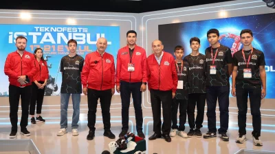 Gebze Belediye Başkanı Zinnur Büyükgöz, Atatürk Havalimanı’nda düzenlenen TEKNOFEST’e katıldı.