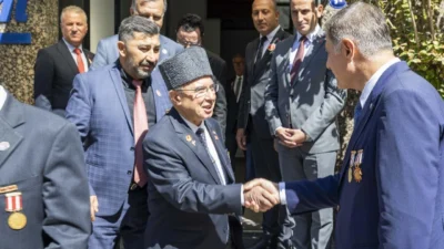 İzmir Büyükşehir Belediye Başkanı Dr. Cemil Tugay, 19 Eylül Gaziler