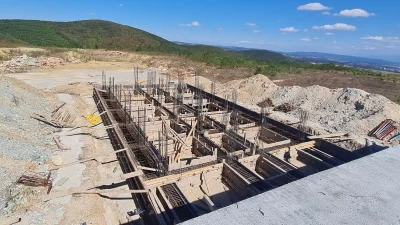 İzmit Belediyesinin sokakta yaşayan can dostlarımız için geçtiğimiz haftalarda temelini