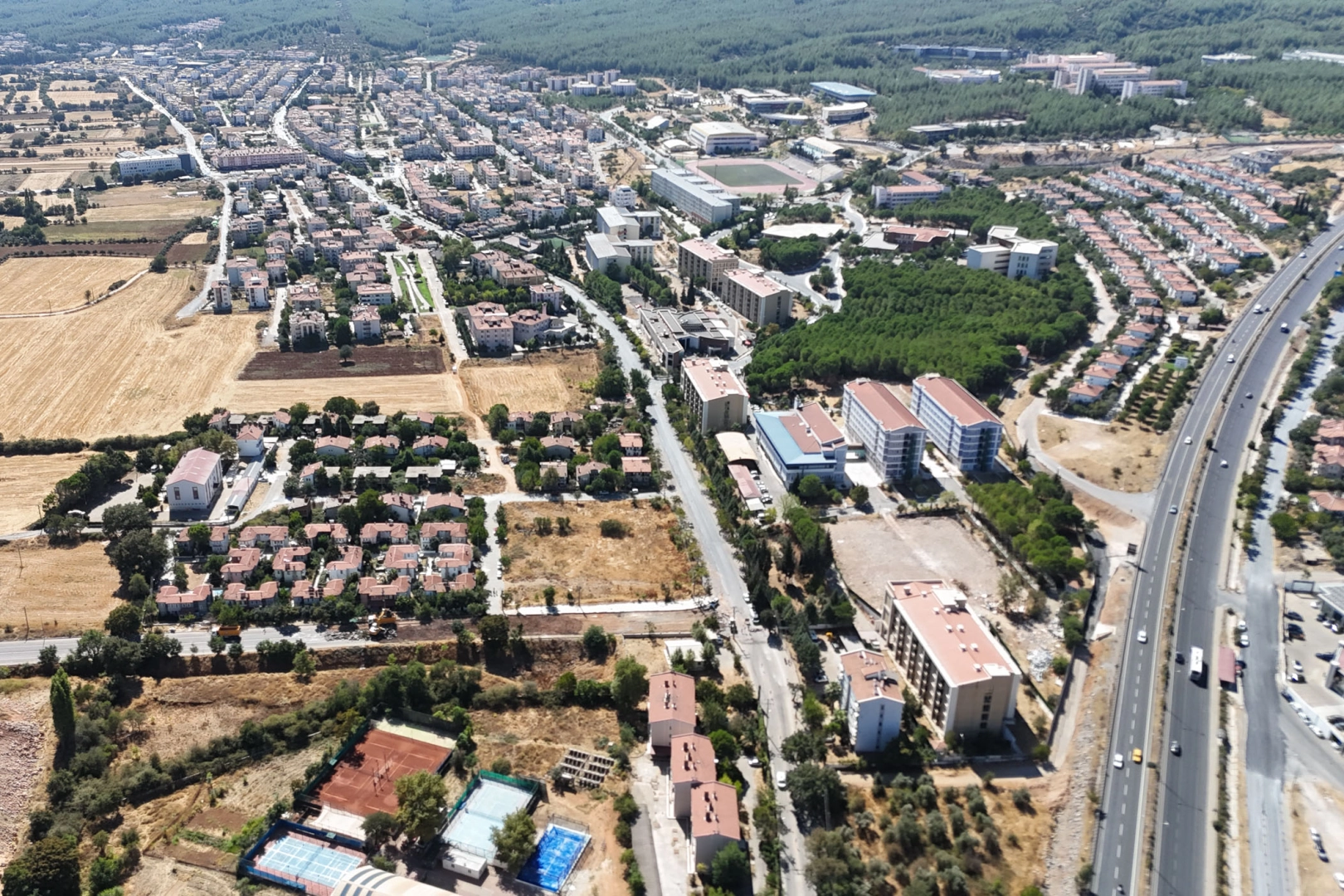 Muğla Büyükşehir Belediyesi, 502 milyon 28 bin TL yatırımla Menteşe