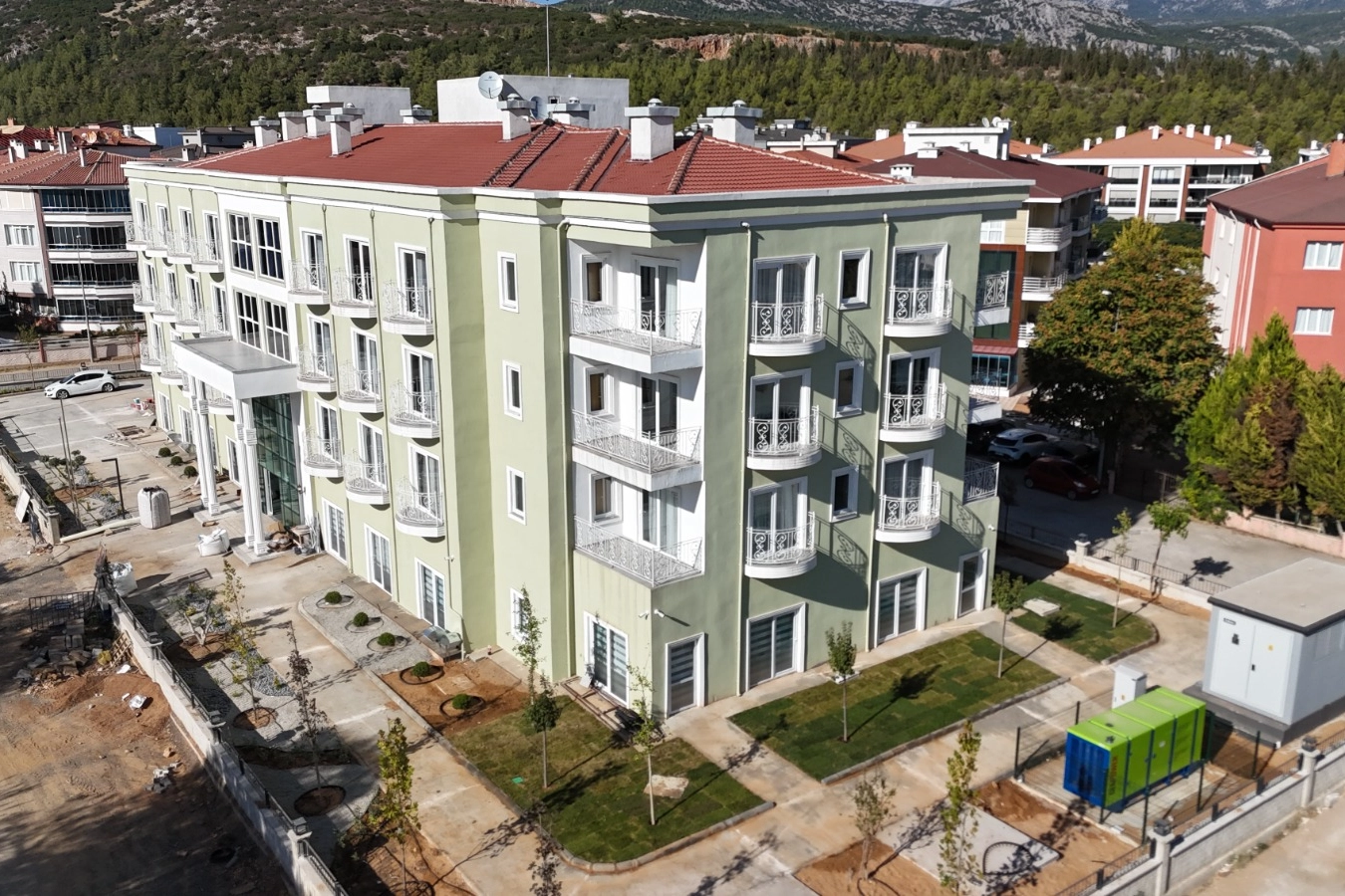 Muğla Büyükşehir Belediyesi, sosyal belediyecilik anlayışı doğrultusunda yaş almış vatandaşlara