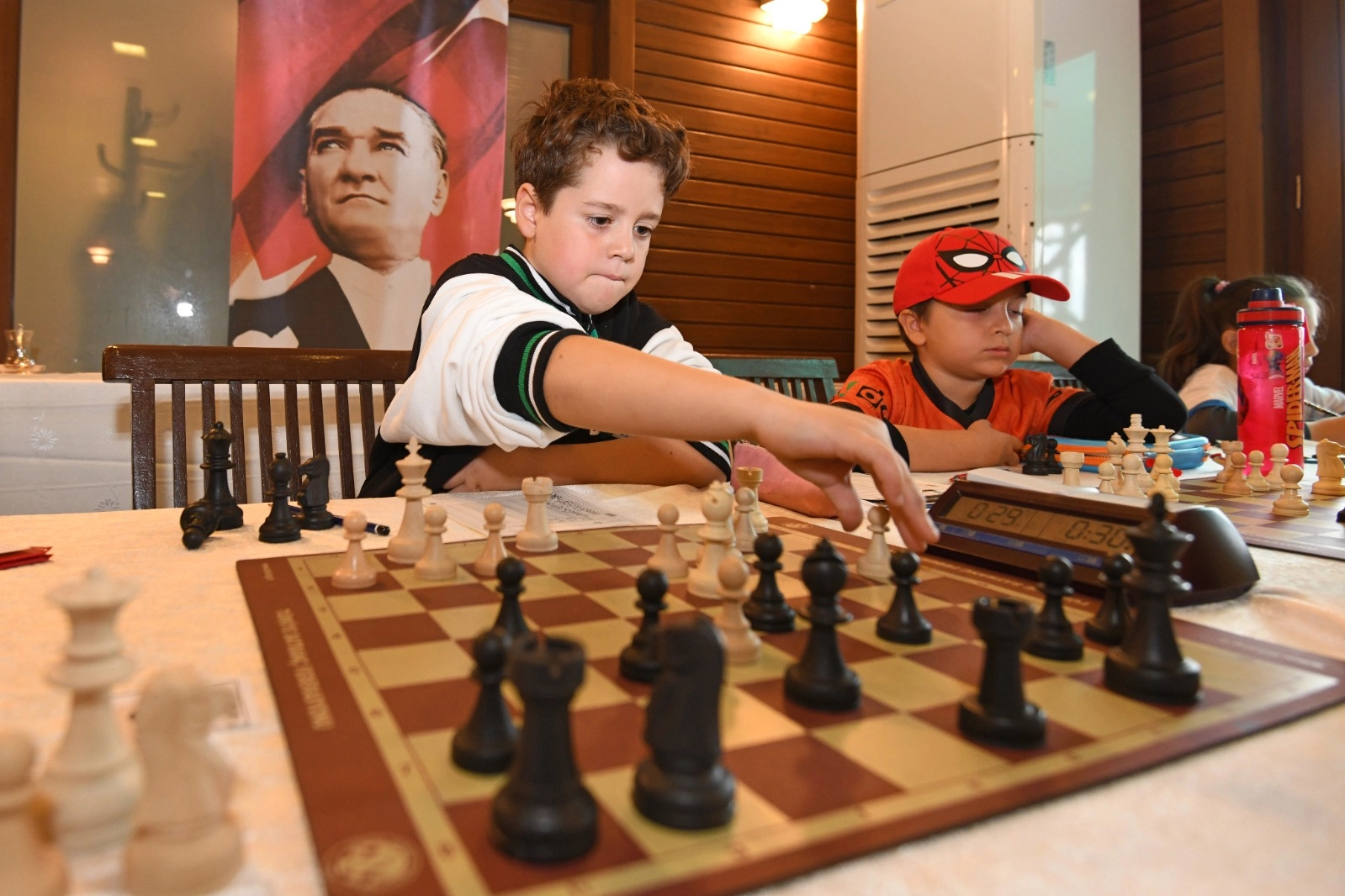 Bursa’da Osmangazi Belediyesi, Cumhuriyet’in 102’nci yılı kutlamaları kapsamında düzenlenen 29