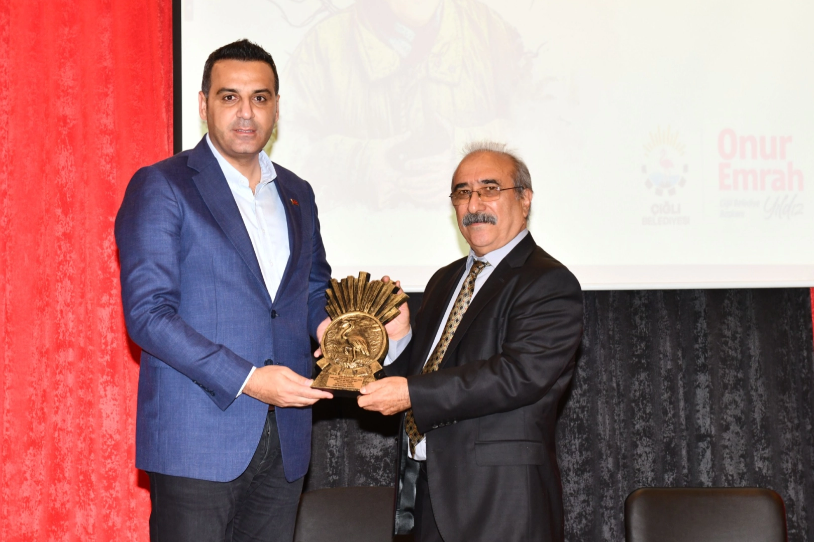 Çiğli Belediyesi tarafından bu yıl altıncısı düzenlenen Fakir Baykurt Roman