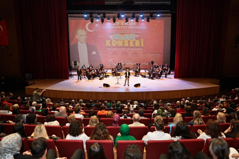 Denizli Büyükşehir Belediyesi’nin 29 Ekim Cumhuriyet Bayramı etkinlikleri kapsamında düzenlediği