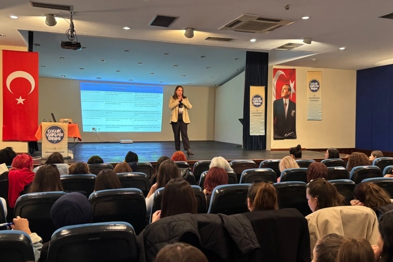 Eskişehir Büyükşehir Belediyesi tarafından düzenlenen “Öğretmenler İçin Okul Öncesi Eğitimde