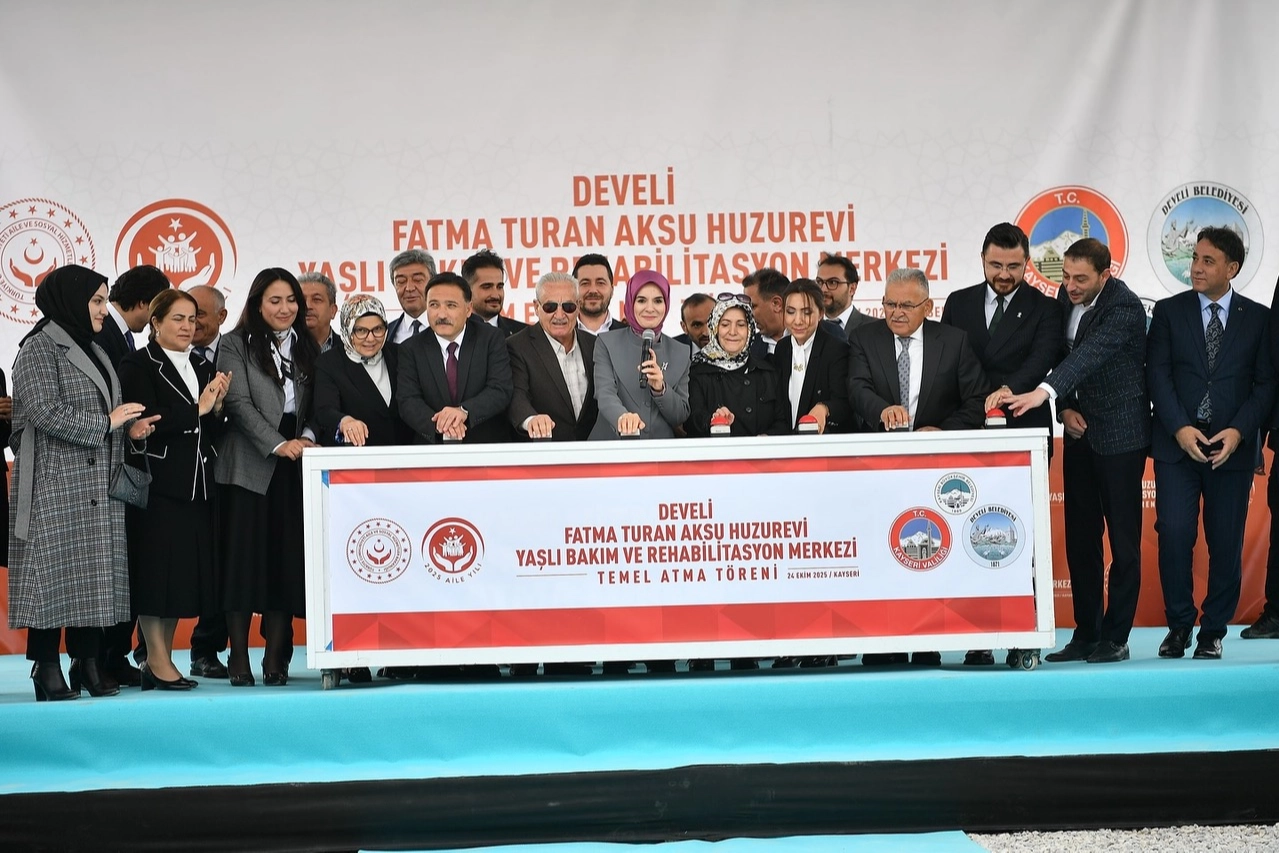 Kayseri Büyükşehir Belediye Başkanı Dr. Memduh Büyükkılıç, Aile ve Sosyal