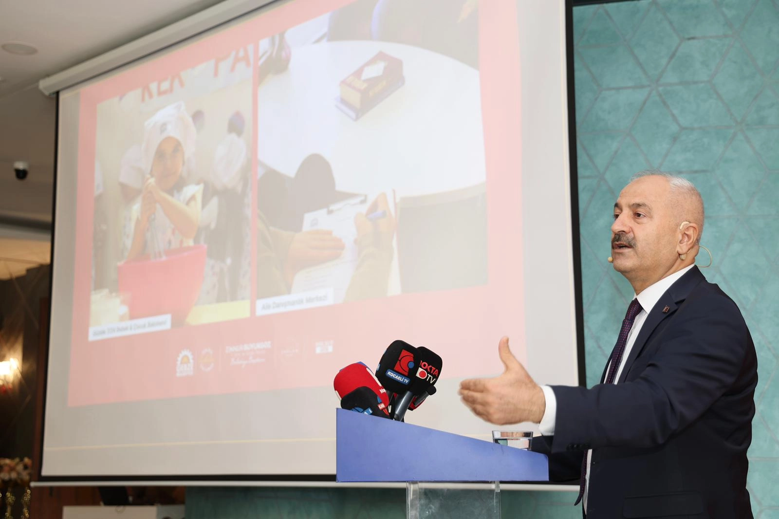 Gebze Belediye Başkanı Zinnur Büyükgöz, Kocaeli ve Gebze bölgesinde faaliyet