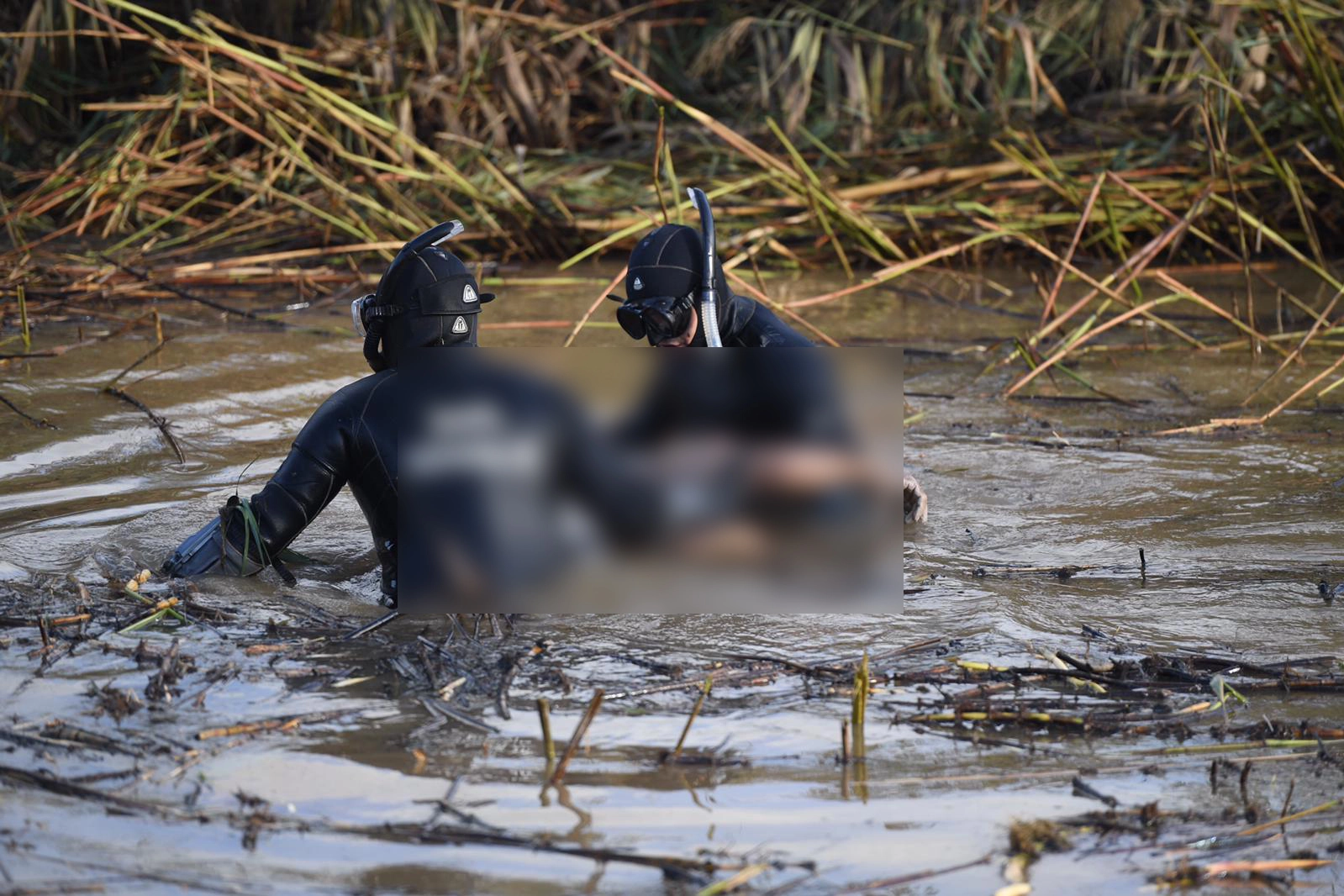 Foça’da perşembe günü meydana gelen aşırı yağışlarda sel sularına kapılarak
