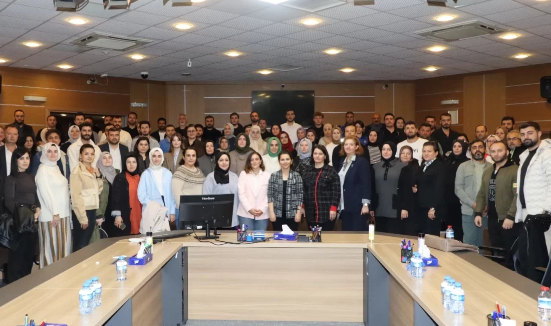 Kocaeli Büyükşehir Belediyesi, kurum bünyesindeki personele “Etkili Sunum ve Hitabet