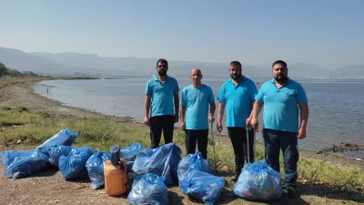 Kocaeli Büyükşehir Belediyesi’ne bağlı Mavi Takım ekipleri, sahil şeritlerinde düzenli