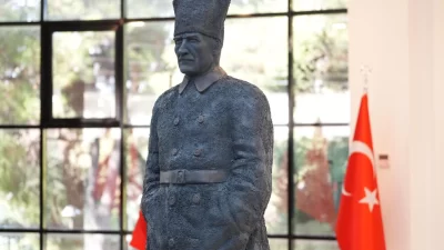 Cumhuriyetin 102’nci kuruluş yıl dönümü kutlamaları kapsamında Manisa’da anlamlı bir