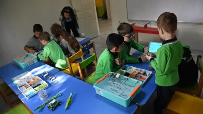 Manisa Büyükşehir Belediyesi bünyesinde hizmet veren Çocuk Kültür ve Sanat