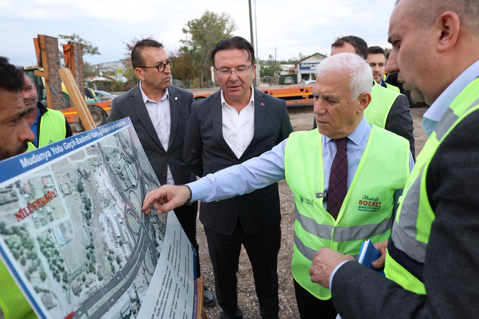 Bursa Büyükşehir Belediyesi, Nilüfer-Osmangazi-Mudanya ilçelerinin kesiştiği ve Bademli ile Geçit’i