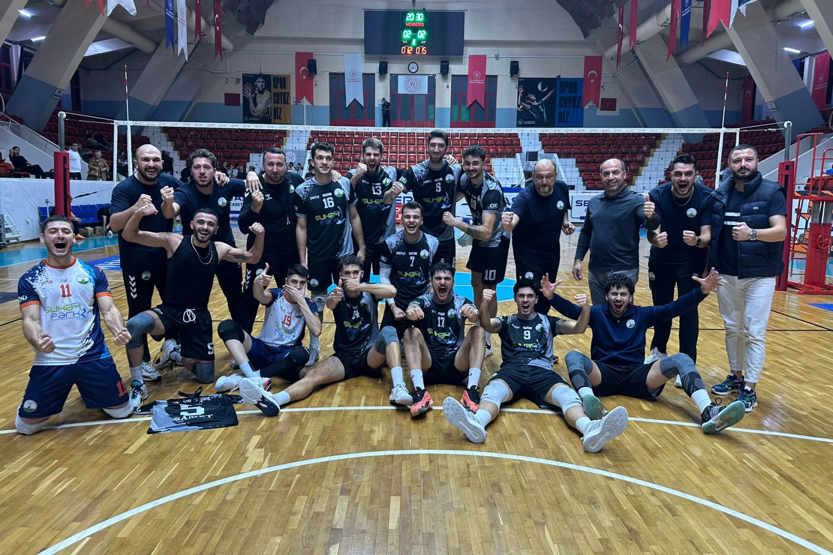 Arabica Coffee House Erkekler 1. Ligi’nde mücadele eden Osmangazi Belediyespor