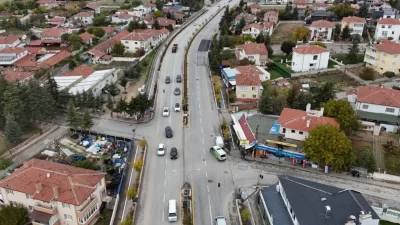 Eskişehir Büyükşehir Belediyesi, kent içi trafiği rahatlatmak ve ulaşımı daha