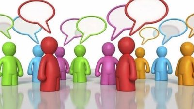 Sohbet odaları, kullanıcıların etkileşimde bulunabileceği dinamik platformlar olarak dikkat çekiyor.