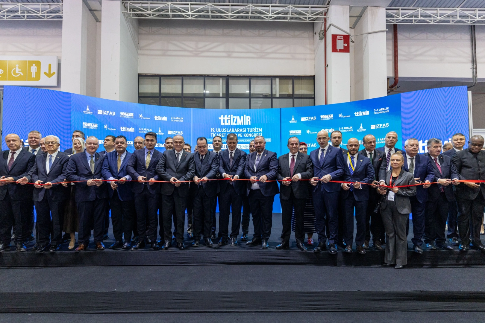 İzmir’de düzenlenen 19. Uluslararası Turizm Ticaret Fuarı ve Kongresi, geçen